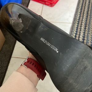 Women’s 9.5 Harley Davidson high heeled boots
